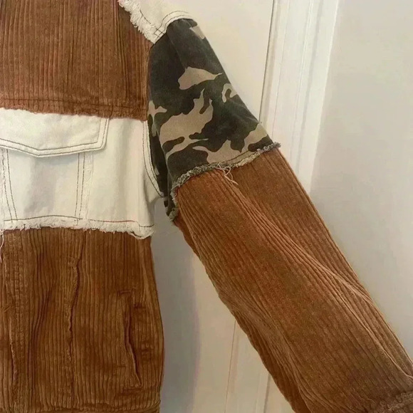 12th Tribe/Vici Dolls Corduroy Camo Jacket Large - Picture 3 of 7